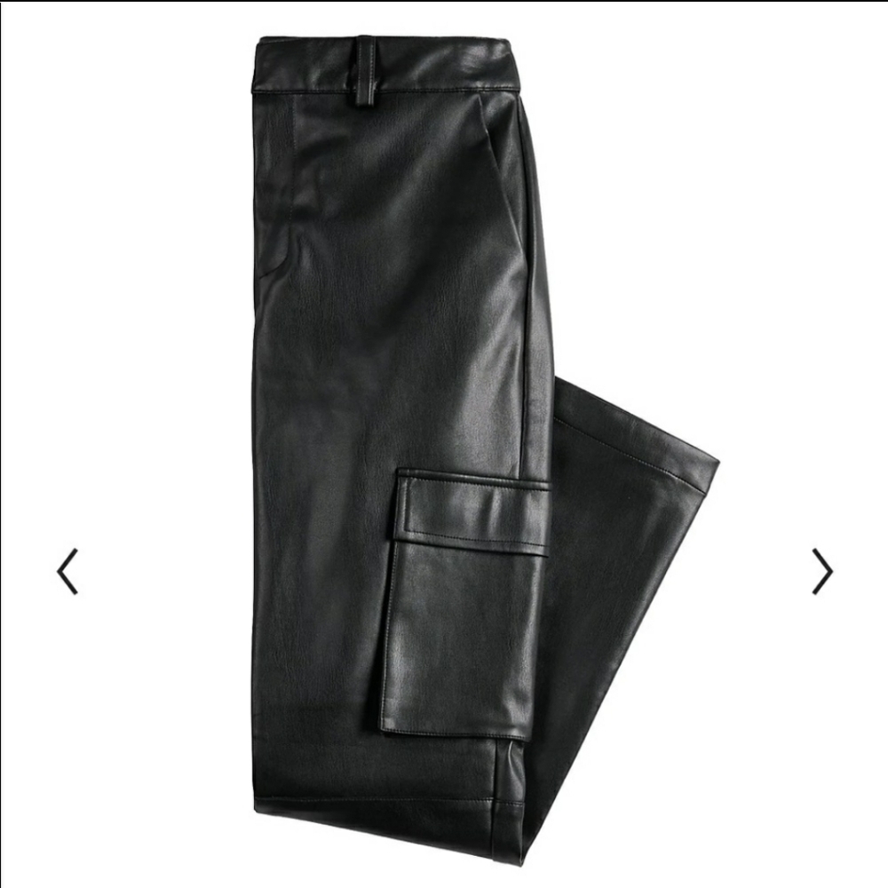 Apt. 9 NWT Faux Leather Cropped Cargo Pants Black Size 6 - Picture 2 of 7